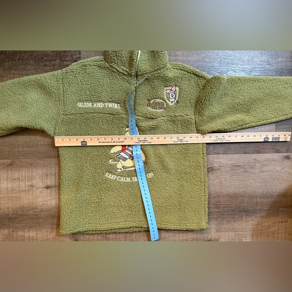 Disney Winnie the Pooh Long Sleeve Sherpa Size Large ππππ - Picture 8 of 13